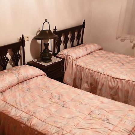 Apartamento Rural La Muralla De Pedraza Chavida Екстериор снимка