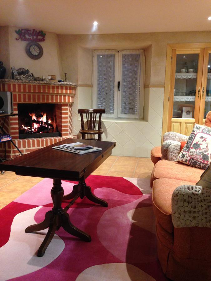Apartamento Rural La Muralla De Pedraza Chavida Екстериор снимка