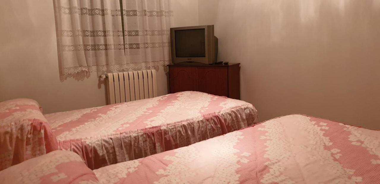 Apartamento Rural La Muralla De Pedraza Chavida Екстериор снимка