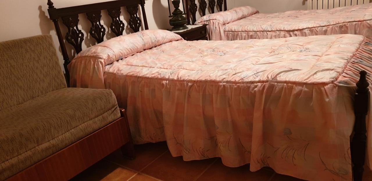 Apartamento Rural La Muralla De Pedraza Chavida Екстериор снимка