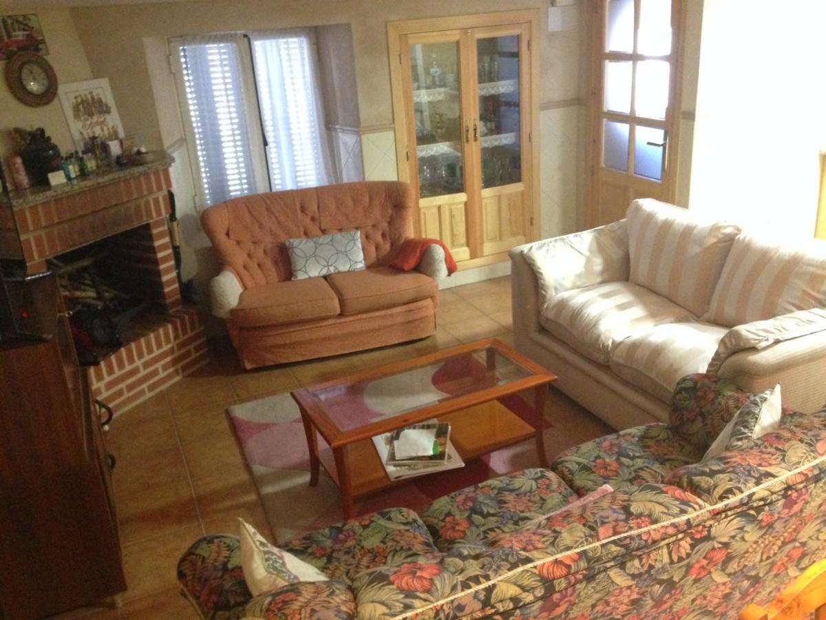 Apartamento Rural La Muralla De Pedraza Chavida Екстериор снимка